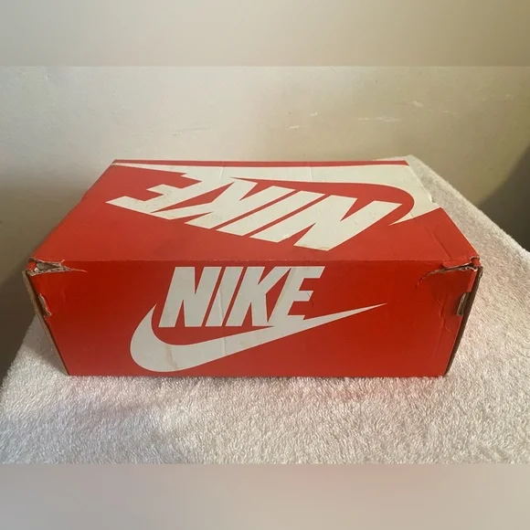 Nike Cortez - Picture 9 of 9